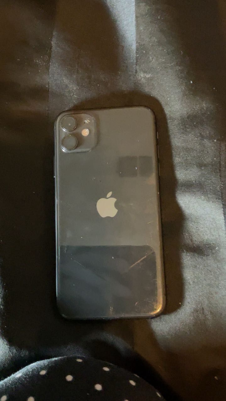 iPhone 11