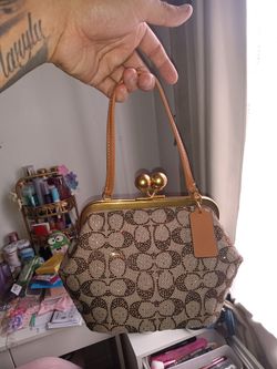 Coach Exclusive