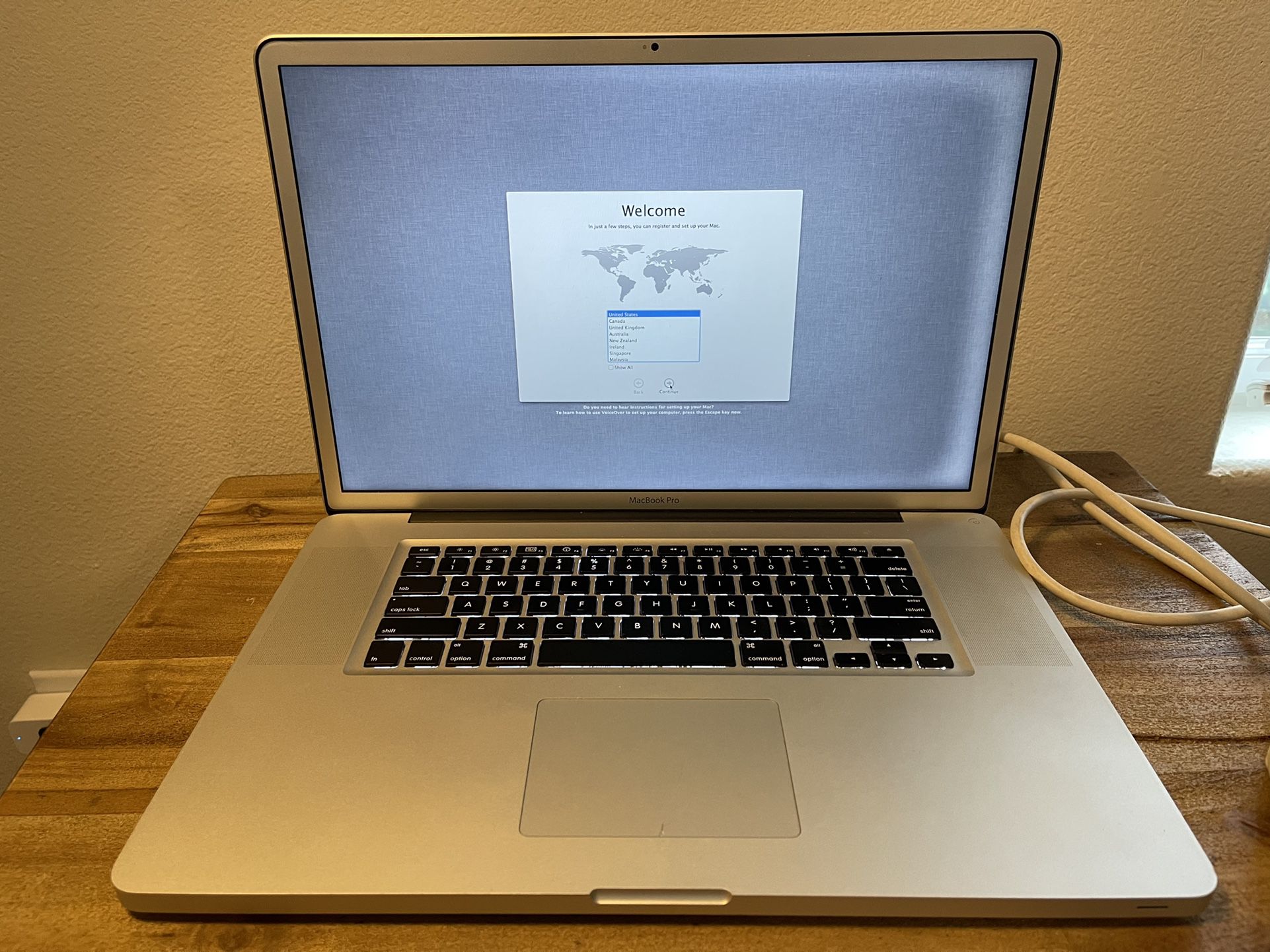 MacBook Pro 17”