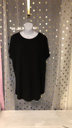 Size 2x long thin black shirt