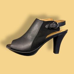 NWB NATURALIZER women’s Dawn Black Heels Sling Back