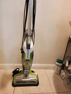 Bissell CrossWave Vacum And Mop with Storage Tray Self Cleaning $230 Retail