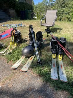 Dynastar 3 Sets Of Skiis