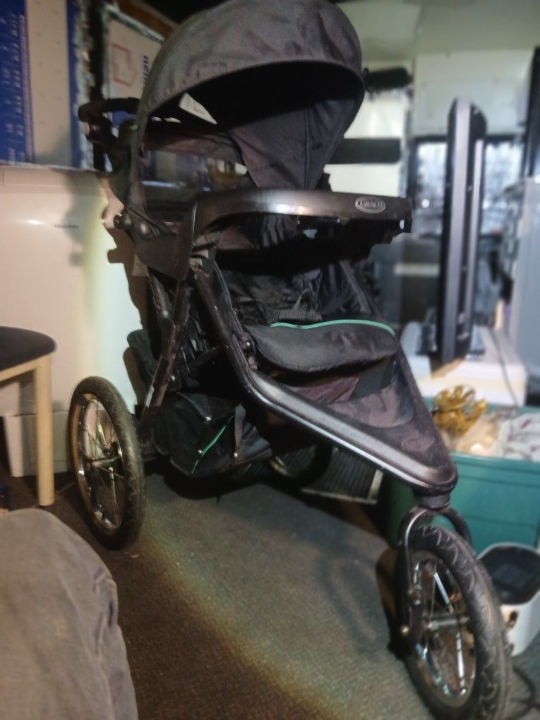 Graco Jogging stroller