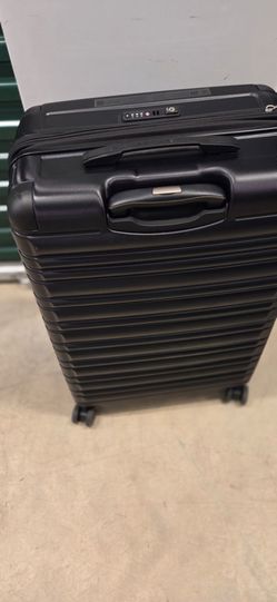 Black Hard Shell Spinner Luggage Suitcase