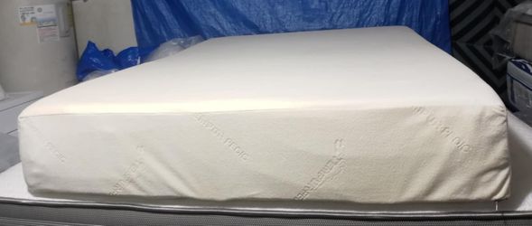 Full Size Mattress (Colchón Full Size)
