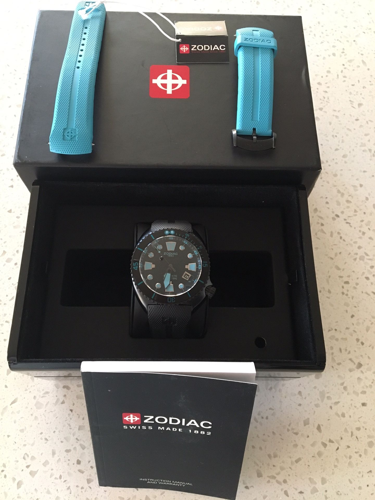 ZODIAC Oceanaire Watch ZO8011 Automatic Limited Edition number 7 or 250 made. 07/250