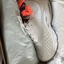 Nike Nocta Zoom Drive