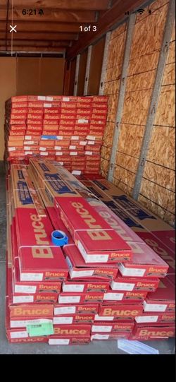 🤑🔥50% off this weekend only🤑🔥  Bruce hardwood flooring.