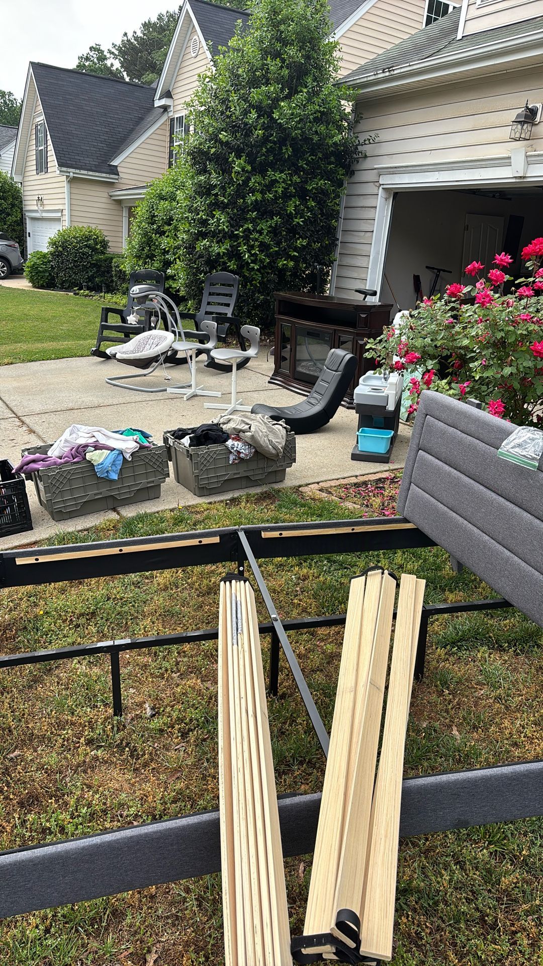 Yard Sale!!