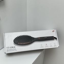 T3 Edge Heated Styling Brush. Brand New!