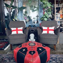 Gorgeous vintage Italian leopardprint chairs set from the 1940’s!😍