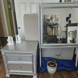 Mirror  And Night Stand 
