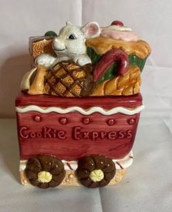 Cookie jar