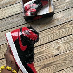 Nike Air Jordan 1 “Patent Bred”