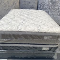   😴Mattress pillow top🥱 💎All sizes 💎12” inches tall 🔵Queen $199 🟣Full $180 🟠Twin $150 🟡King $330 🔴Cal king $330 🔘 Delivery available🚛