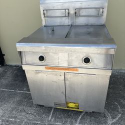 (2) Frymaster Double 45lb 4 Basket Fryers w/Filter System