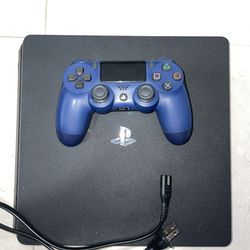Used  PS4 slim with used controller