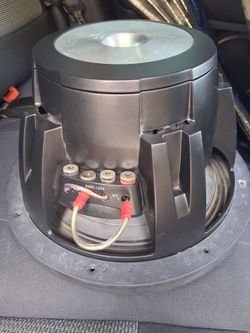 12" Subwoofer Works Good  $40  firm