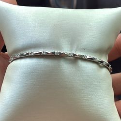 14 Ct Gold Necklace And Bracelet With diamonds 