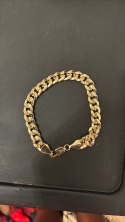 18k Gold Bracelet