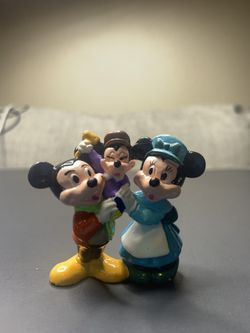 Disney Mouse Family Collectible