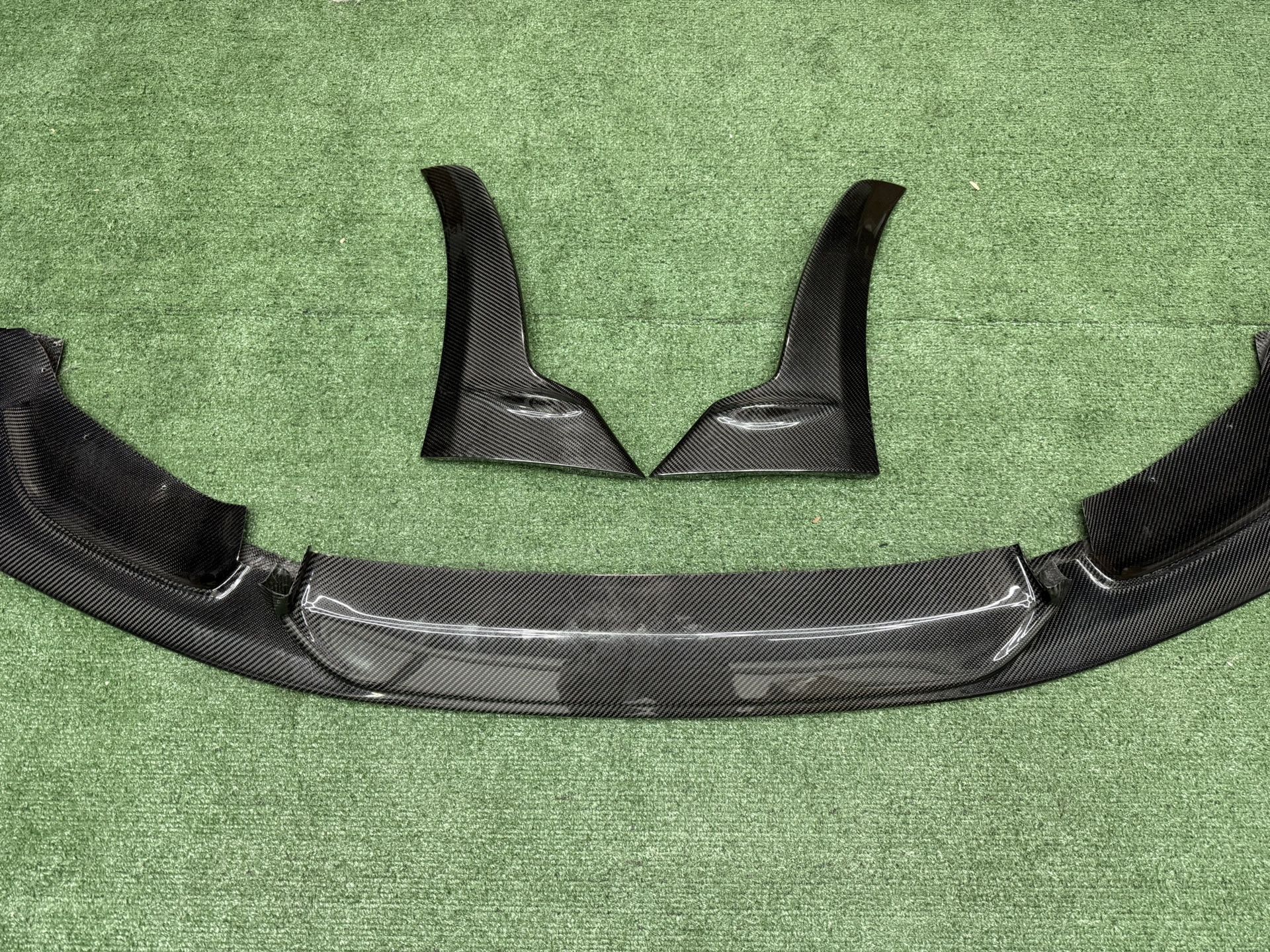 F80 F82 M3 M4 Carbon Fiber Laptorr Style Front Lip
