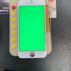 iPhone Screen Replacement 