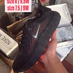 nike mind 002 black shoes