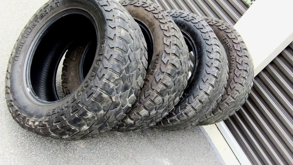 (4) 35×12.50R20L.T