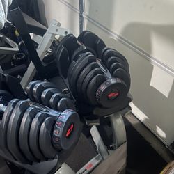 Bowflex Bench And 1090 Adjustable Dumbbells 