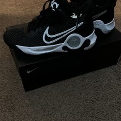 Brand New Kid Shoes KD TREY 5 IX 