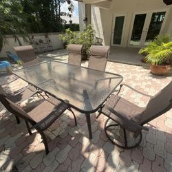 Outdoor Dining Set