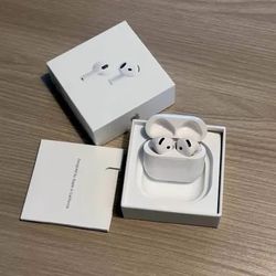 Apple AirPods with Charging Case