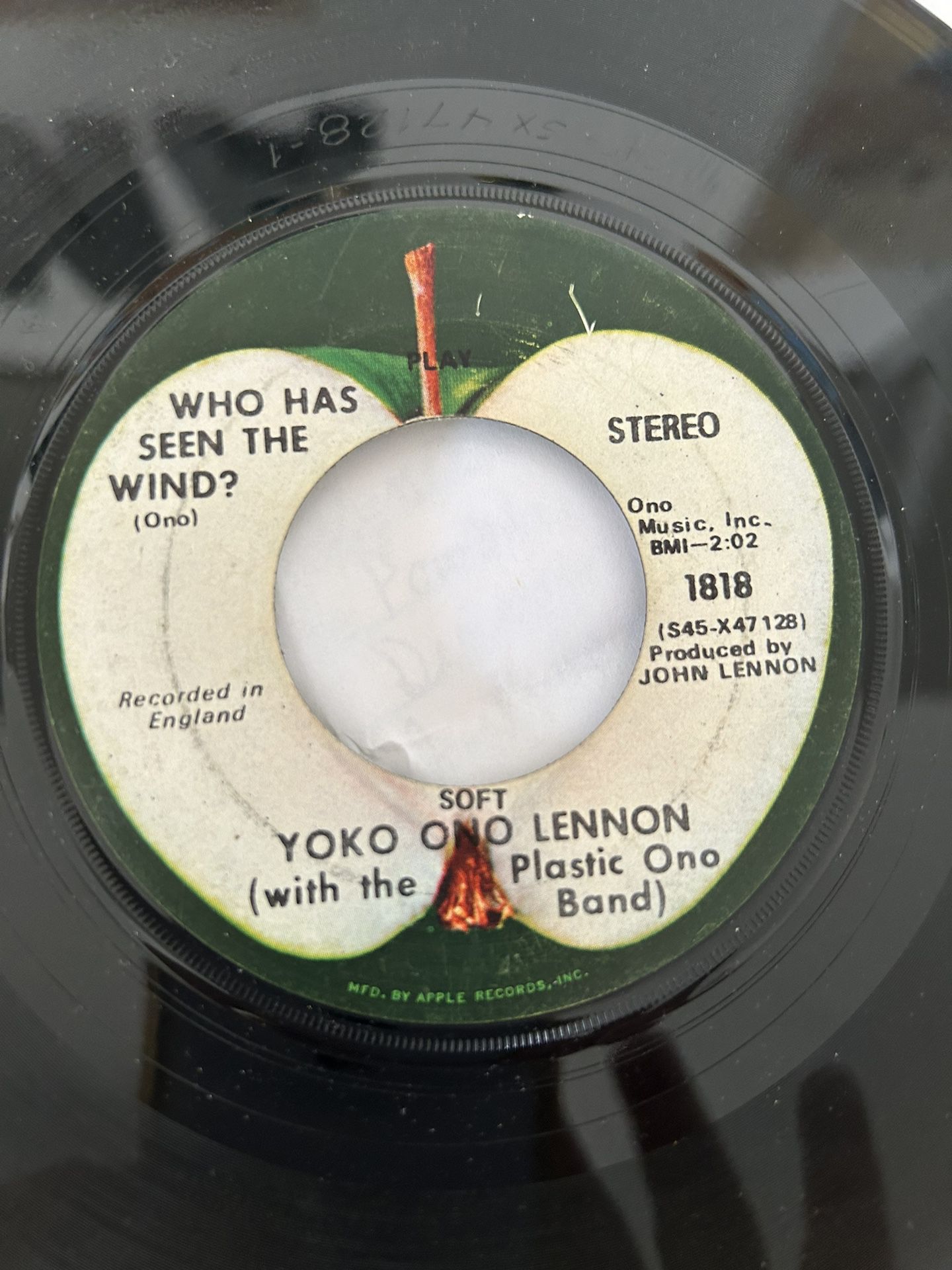 45 Record Yoko Ono Lennon On Apple Label