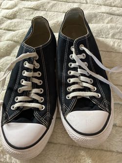 Converse Chuck Taylor Low Top Sneakers