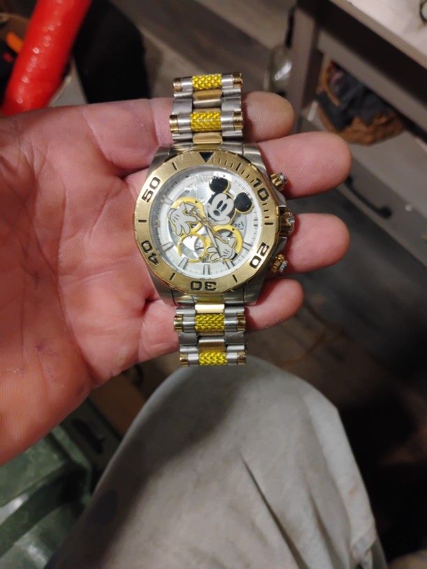 Invicta disney limited Edition mickey mouse mens watch steel.golg #37814