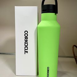 Corkcicle 20oz Series A Sport Canteen in Margarita