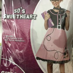 Girls Clothing Halloween Costume - Fifties Poodle Skirt - Girls Small 6-8