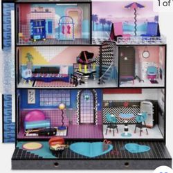 LOL Surprise! Dollhouse with accessories 