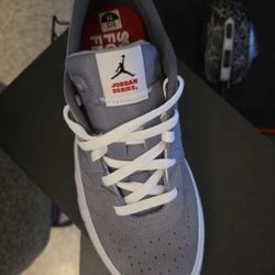 Boys Jordan's Sneakers 