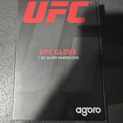 UFC Glove 1oz Silver