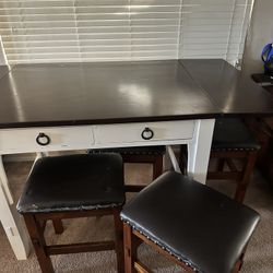 Pub Table