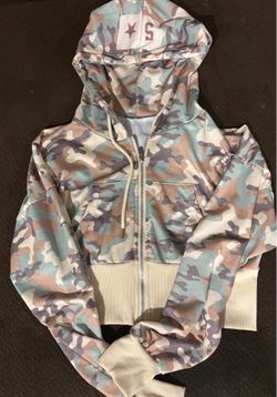Juniors Crop Sweater Medium NEW!!