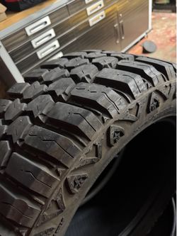 33x12.5R20