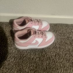 Pink Toddler Nike Shoes 