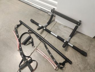 Pull Up Bar + Exercise Bar