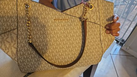 Michael Kors bag