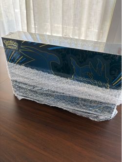 Pokemon Mega Charizard X Ex Ultra Premium Collection Box
