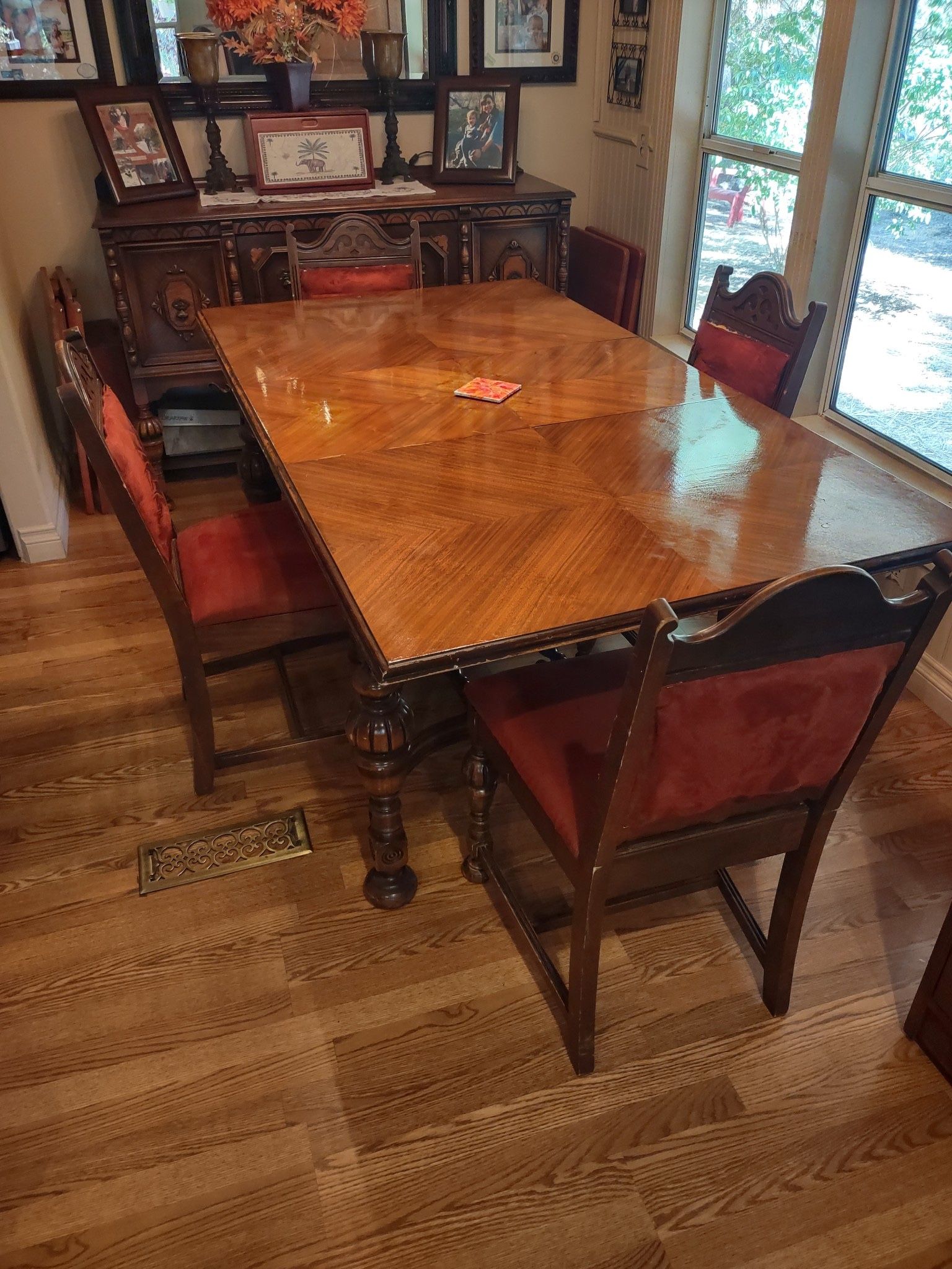 Antique Dining Room Table And Chairs. With Buffet Table